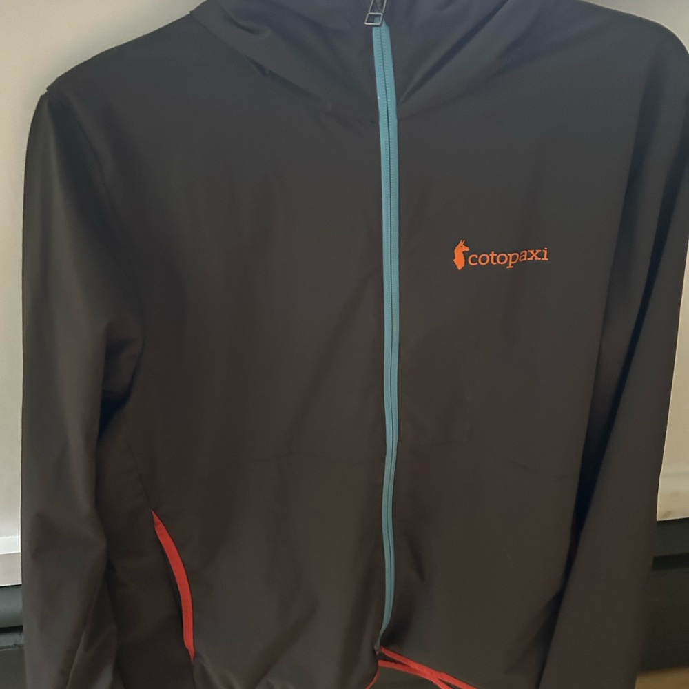 Cotopaxi Women’s Vuelta Windbreaker